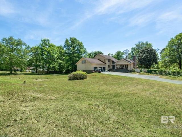 House for sale in Monroeville, Alabama