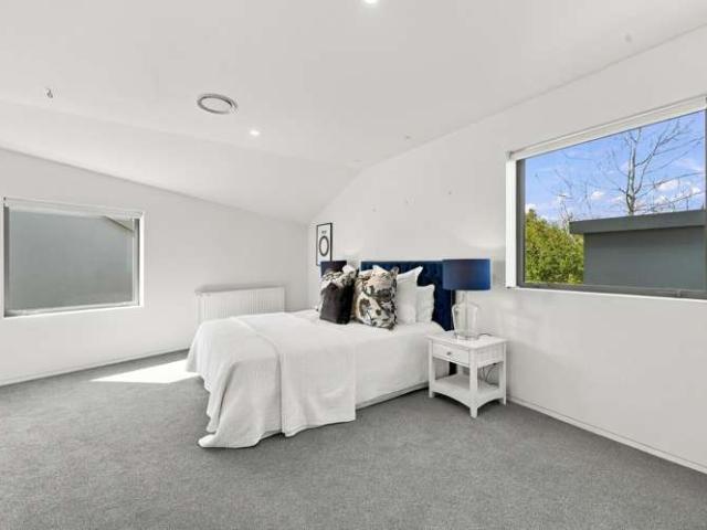 House for sale in Saint Albans, Fendalton-Waimari-Harewood Community