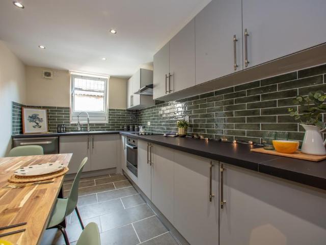 House for rent in Hyde Park, Leeds