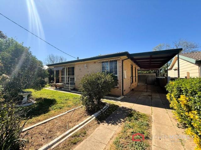 House for rent in Kooringal, Wagga Wagga City Council