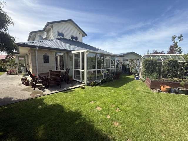 House for sale in Otakou