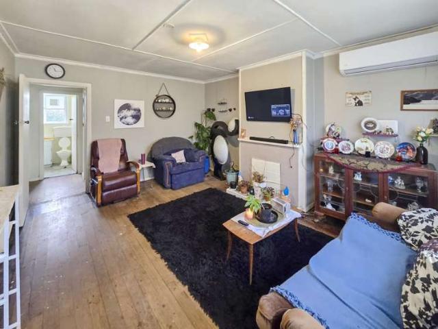 House for sale in Fairdown, West Coast