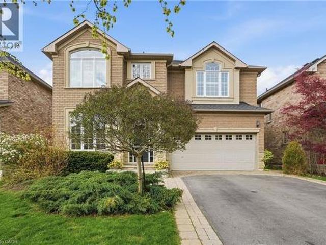 House for sale in Ancaster, Ontario