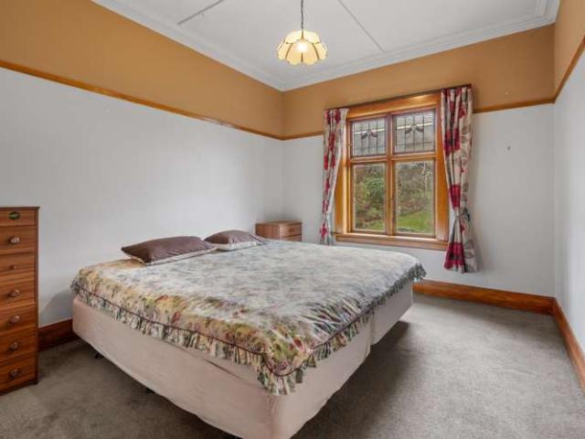 House for sale in Otakou
