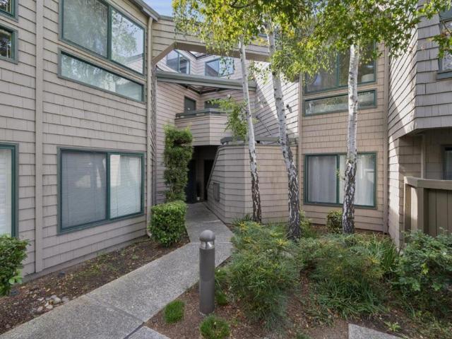 Condo for sale in Pelican Cove Condominiums, Redwood City