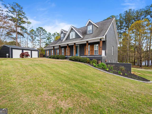 House for sale in Newnan, Georgia