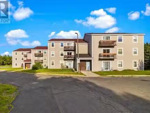 Condo for sale in Mount Pearl, Newfoundland And Labrador