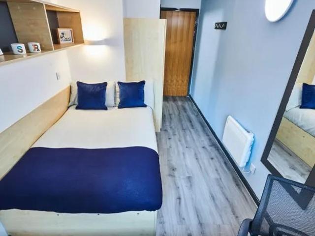 Apartment for rent in Islington, Calderstones