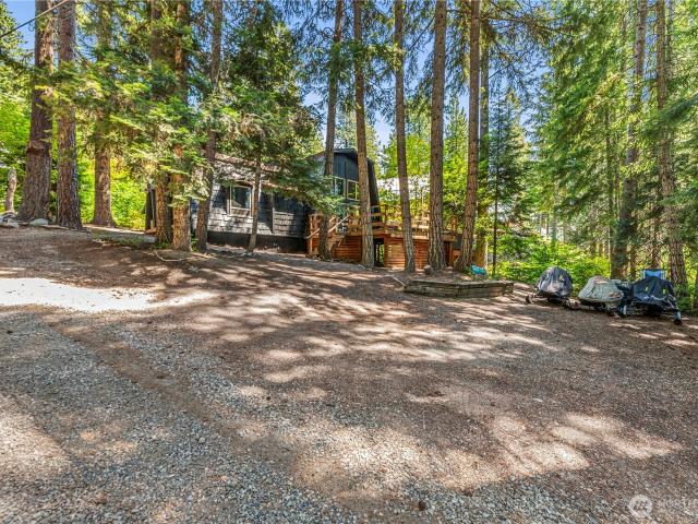 House for sale in Ronald