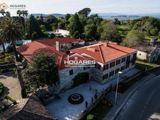 Chalet en venta en Sanxenxo, A Florida