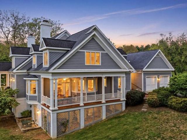 Townhouse for sale in Shepherdstown, West Virginia