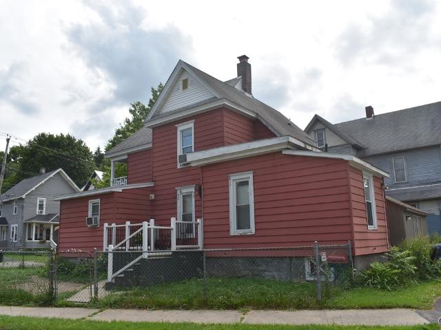 House for sale in Cortland