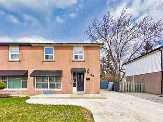 House for sale in Georgina, Ontario