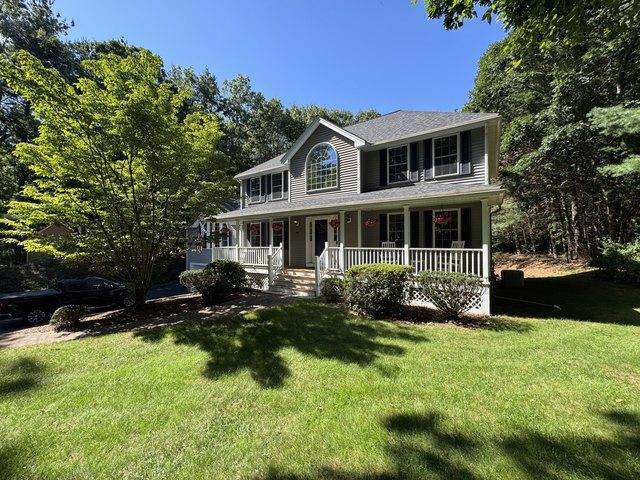 House for sale in Tyngsborough, Middlesex County