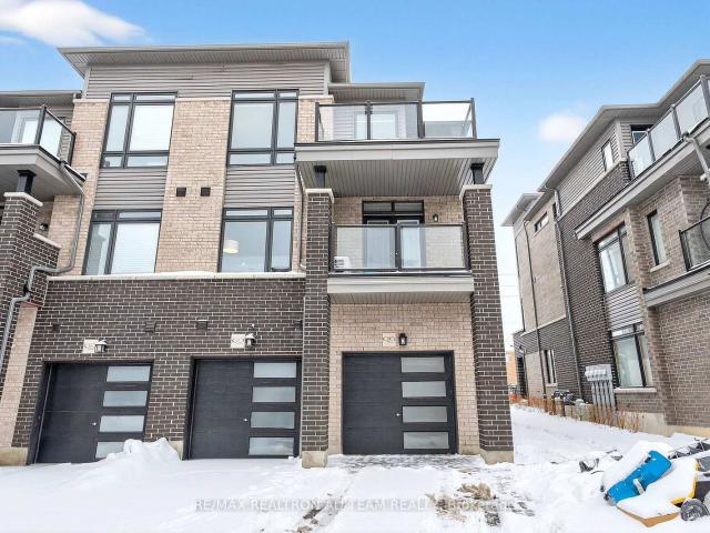 Condo for sale in Toronto, Golden Horseshoe