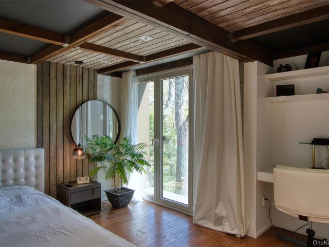 House for sale in Southfields, New York