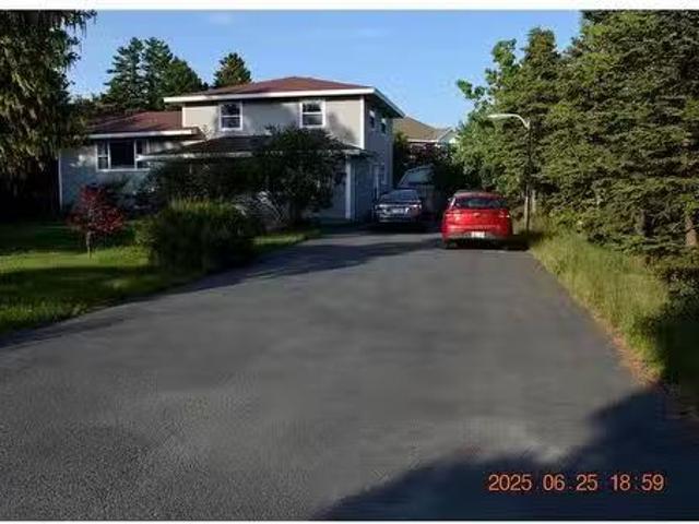 House for sale in Manuels, Newfoundland And Labrador