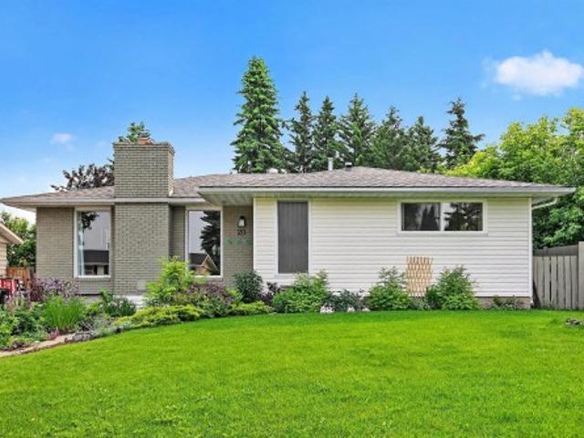 House for sale in Sherwood Park, Alberta