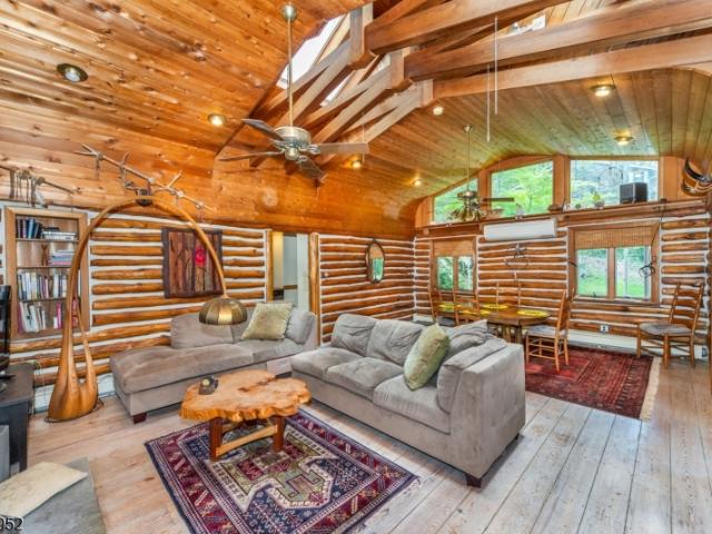 House for sale in Glenwood, New Jersey