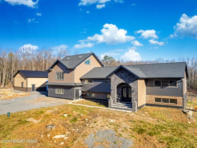 House for sale in Carbon, Pennsylvania