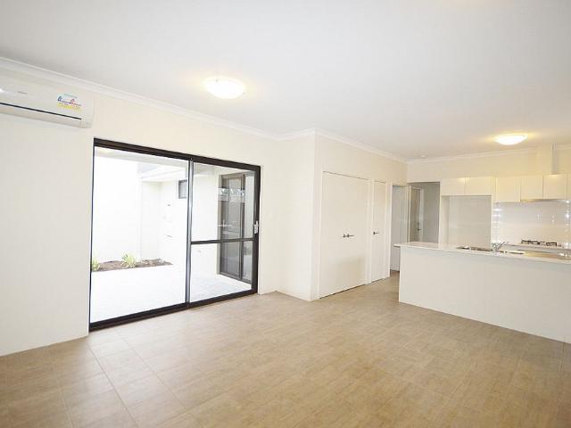 House for rent in Canning Vale, Western Australia