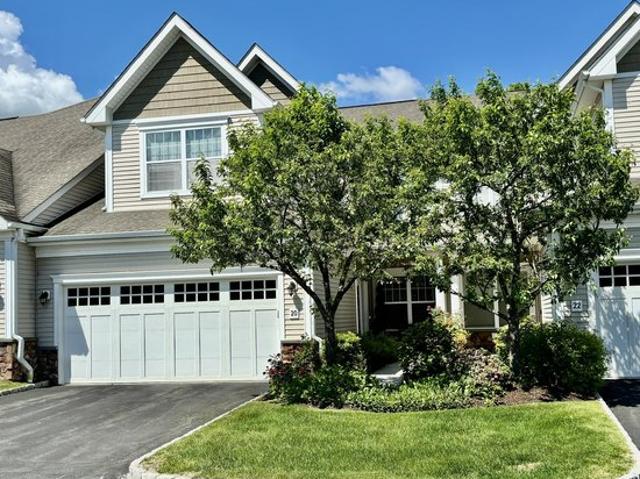 Townhouse for sale in Bethel, Connecticut