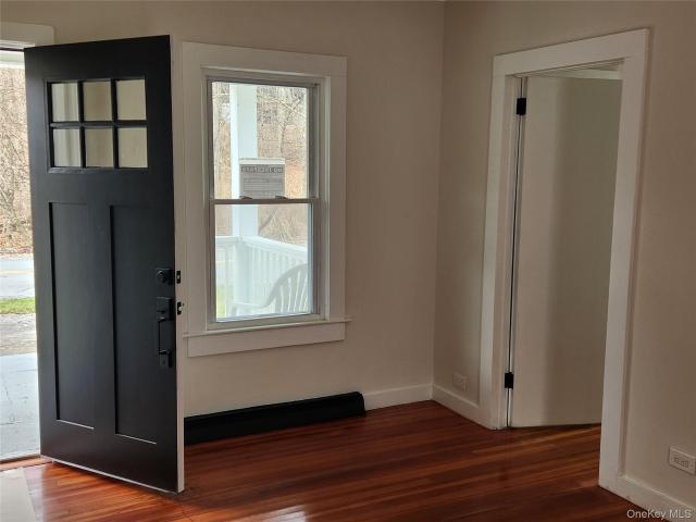 House for sale in Hankins, New York