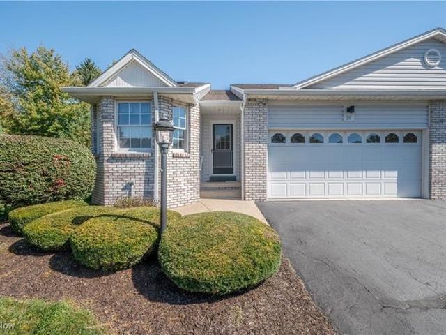 Condo for sale in Cortland, Ohio