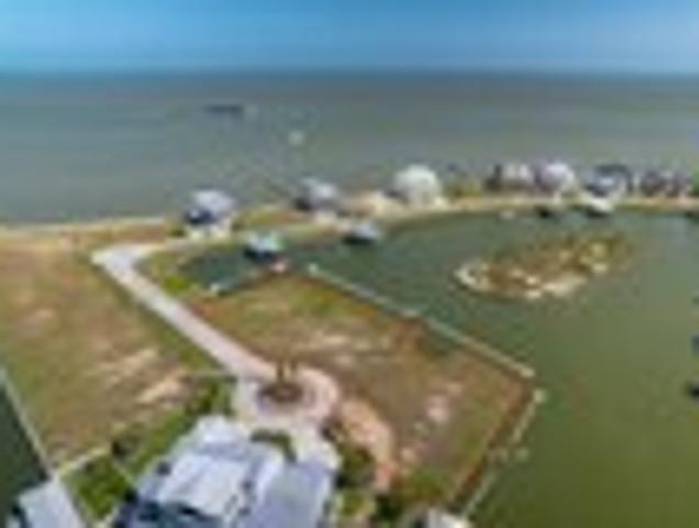 House for sale in Hitchcock, Texas