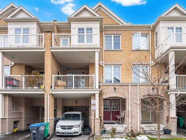 Townhouse for sale in Woburn, Ontario