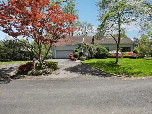 House for sale in Scarsdale, New York