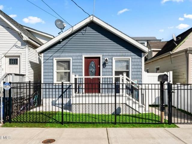 House for sale in Keansburg, Monmouth County