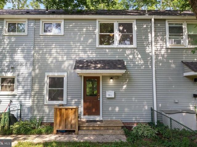 Condo for sale in Greenbelt, Maryland