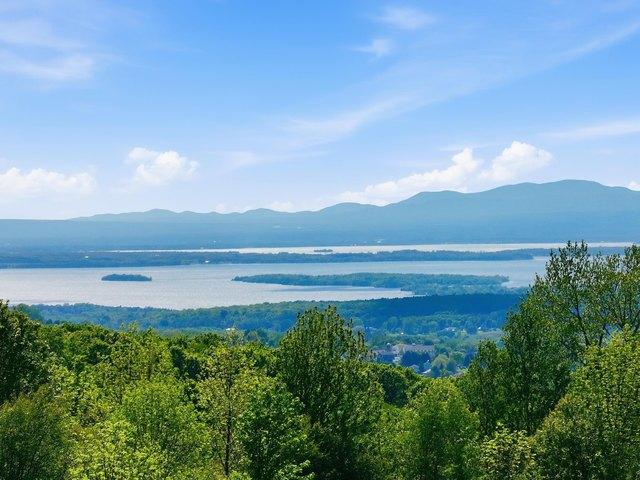 House for sale in Saint Albans Bay, Vermont