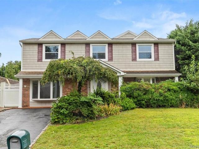 House for sale in Mount Sinai, Town of Brookhaven