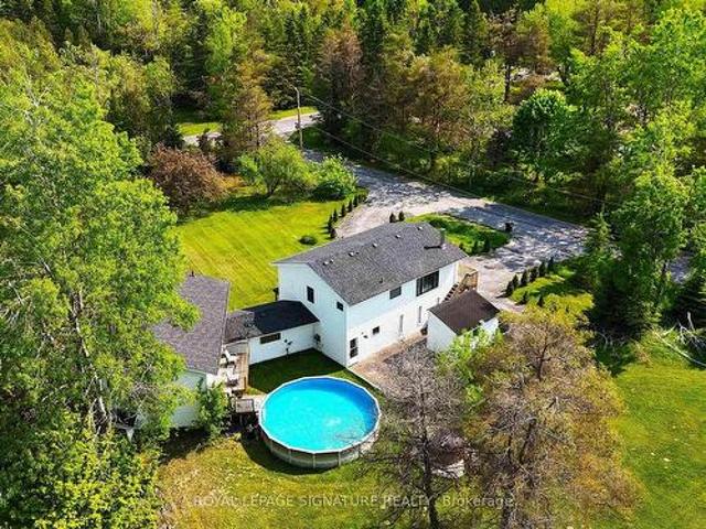 House for sale in Springwater