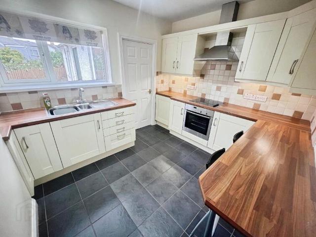 Townhouse for rent in Lisburn, Hilden