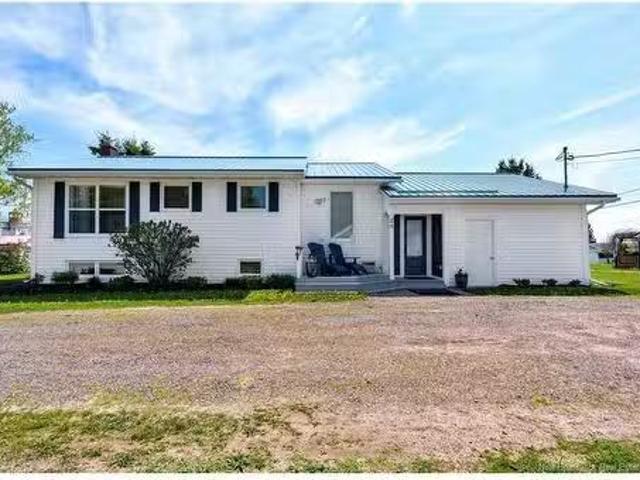 House for sale in Dundas, New Brunswick