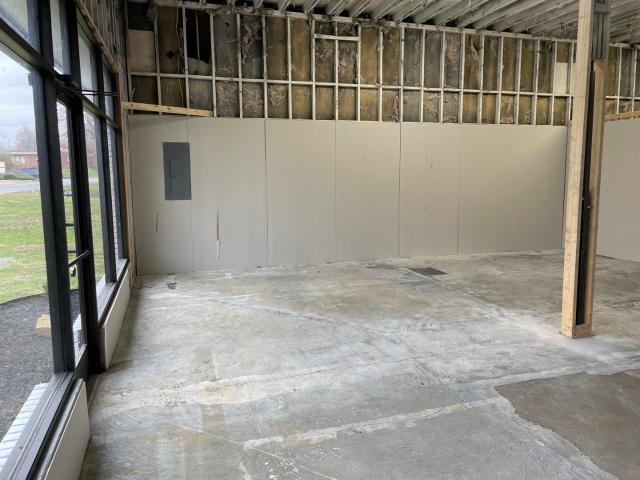 Commercial for sale in Metropolis, Illinois