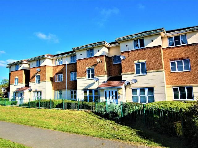 Apartment for rent in Flower Estate, Firth Park