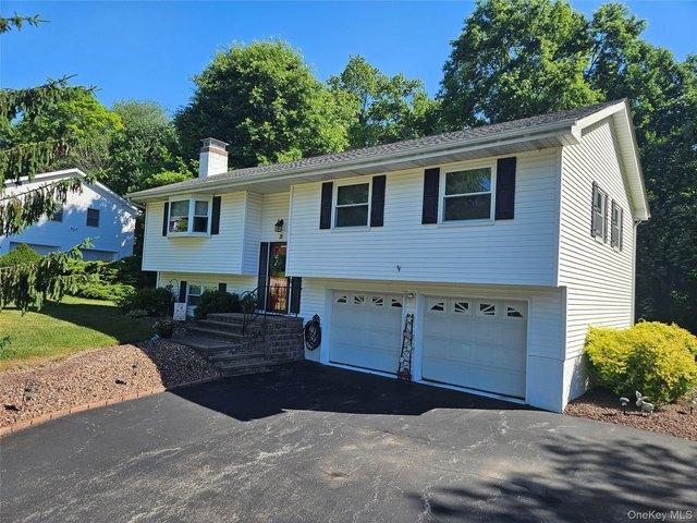 House for sale in Wappingers Falls, New York