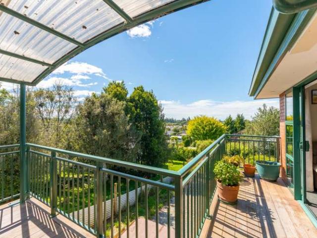 House for sale in Levels, Canterbury