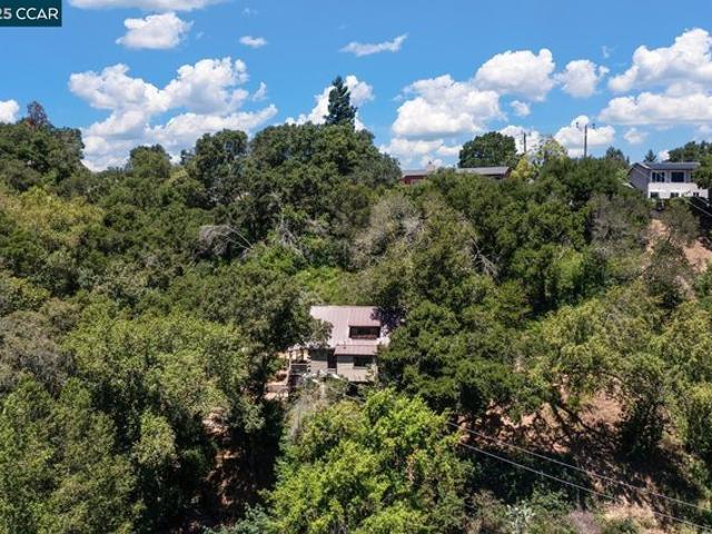 House for sale in Orinda, California