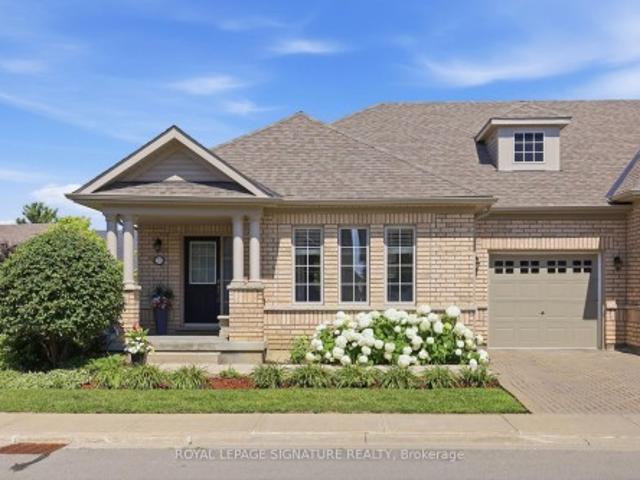 Townhouse for sale in Georgina, Ontario