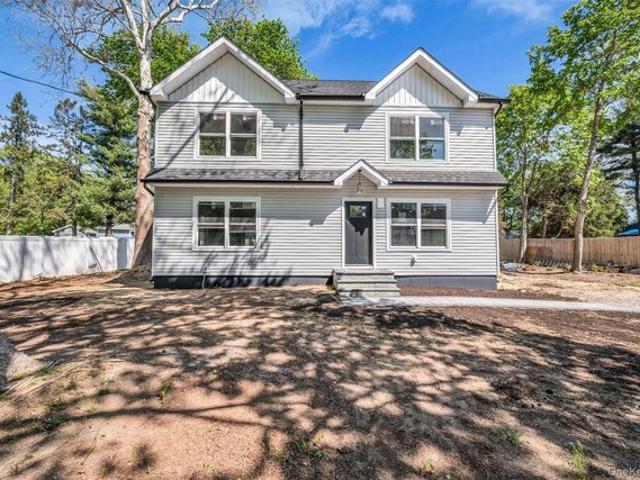 House for sale in Centereach, Town of Brookhaven