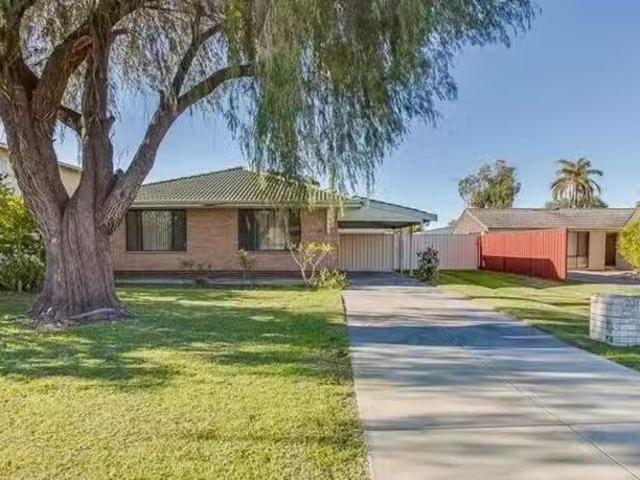 House for rent in Halls Head
