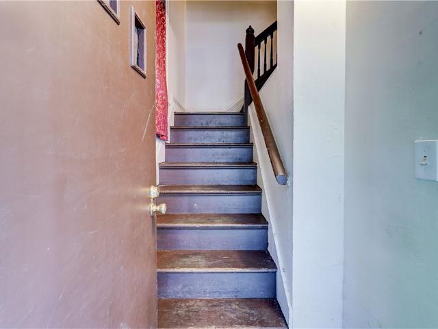 House for sale in Oak Hill, New York