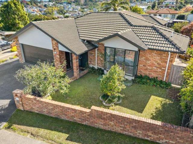House for sale in Paremoremo