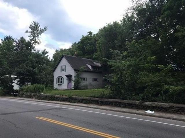 House for sale in South Lancaster, Massachusetts