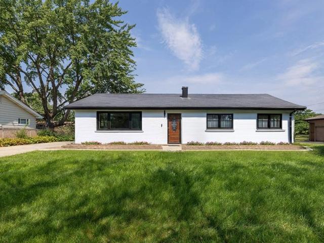 House for sale in Parcel C, Hoffman Estates